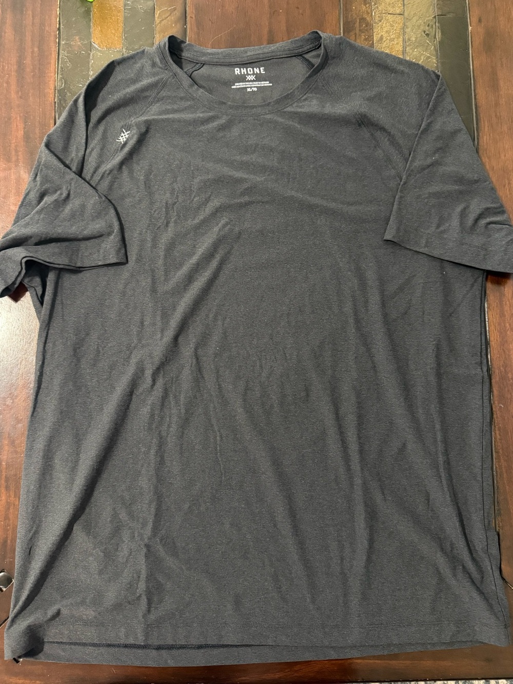 RHONE Charcoal Crew Neck Tee( 3 grey, blue and white ) - Picture 2 of 14
